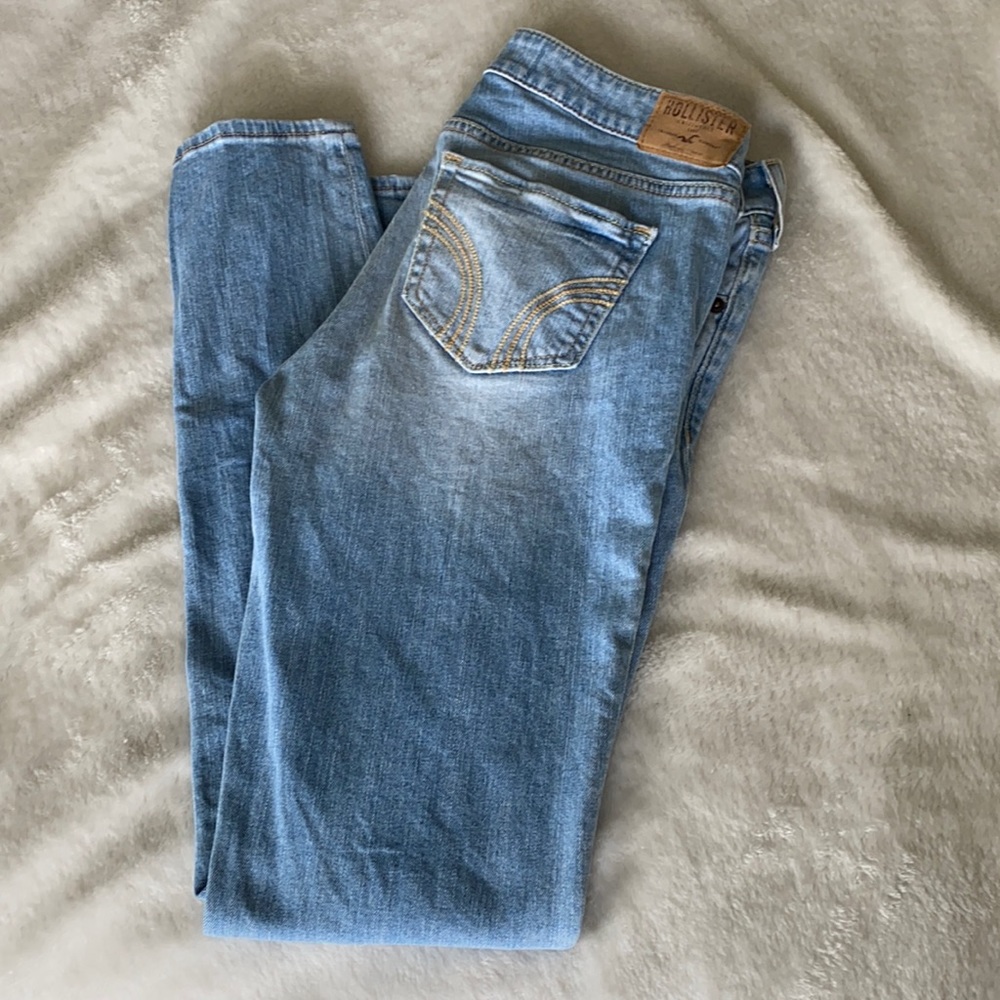 Hollister light wash skinny denim jeans 7R
